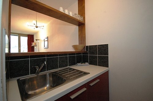 Fully fitted modern kitchen