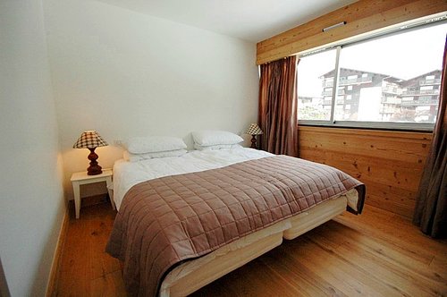 1 of 2 flexible bedrooms as a double