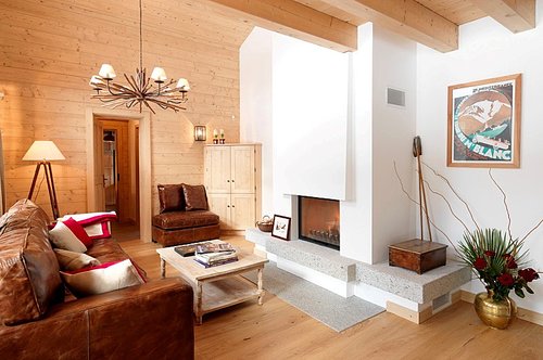 Comfortable seating & log burner (link to Liarets 1 if required)