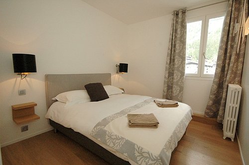 2nd double bedroom