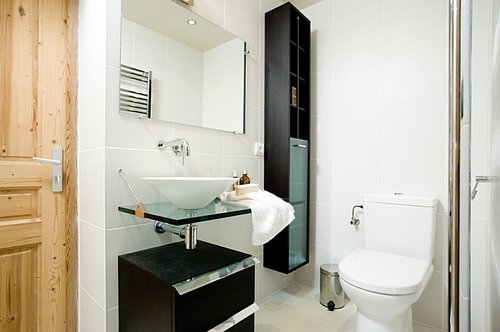 Shower room on lower floor