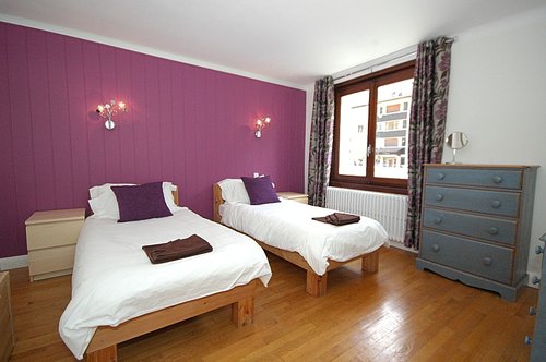 First floor flexible ensuite bedroom (twin or double) with bunk beds