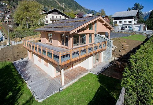 Chalet la Corbette in the summer