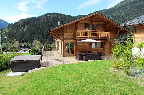 Chalet Lynx