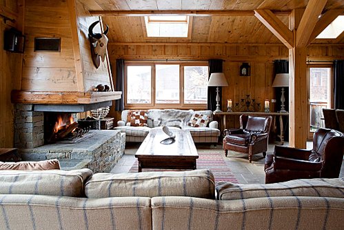 Comfortable seating|Espace salon