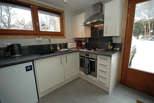 *Independant apartment*-fully equipped kitchen