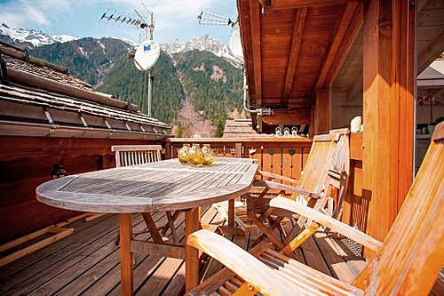 Outside dining area