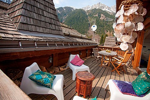 Large first floor terrace