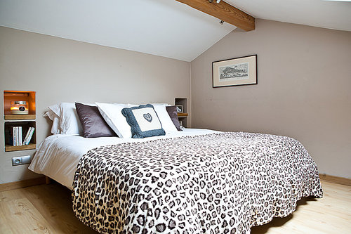 Mezzanine, bedroom 5-flexible beds