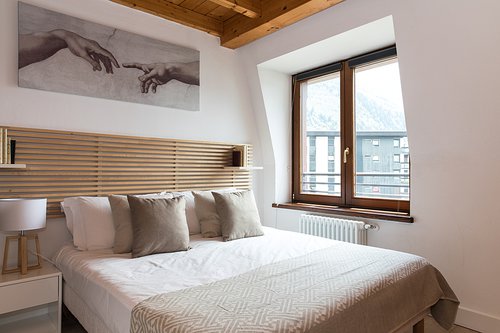 The flexible twin or double room in the apartment