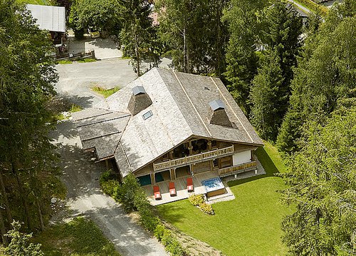 Secluded location with plenty outdoor space
