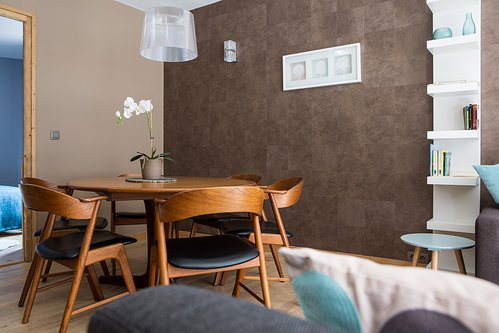 Dining area for 6 people