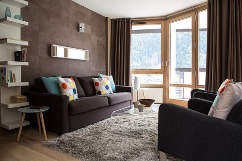 Freshly renovated throughout
