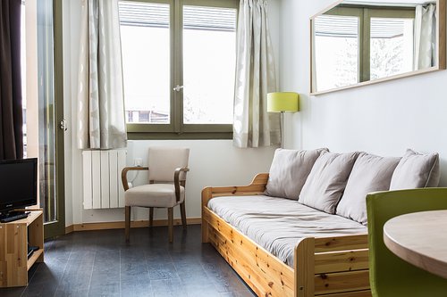 Sofa with pull-out single bed