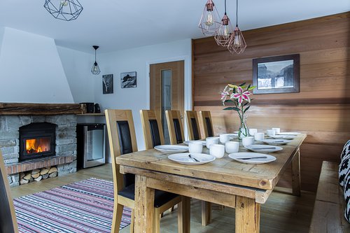 Dining room with fireplace
