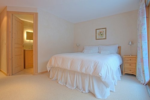 Bedroom 3, double with ensuite shower room