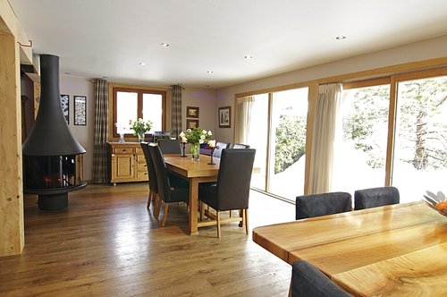Breakfast bar looking onto dining area