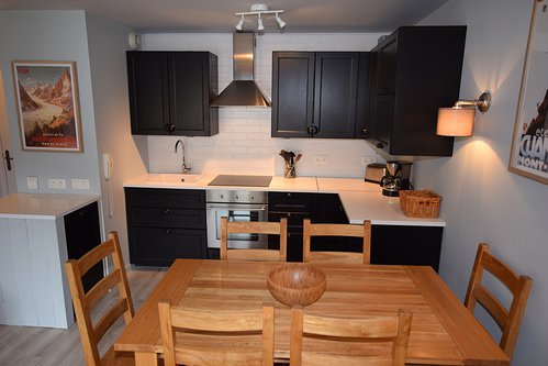Fully equipped modern kitchen