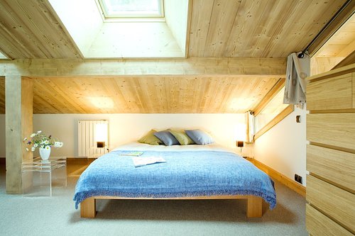 Studio double bedroom