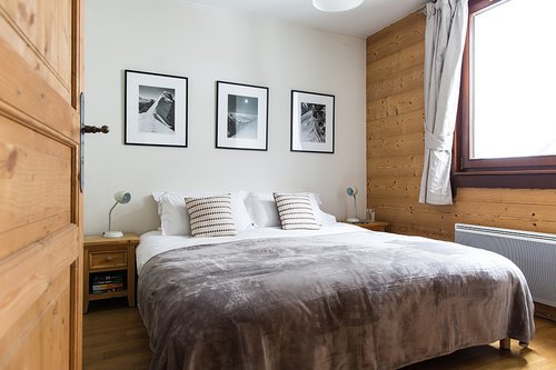Flexible bedroom with ensuite bathroom