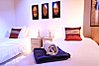 2 flexible bedrooms (double or twin)