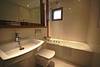 Biolay bathroom