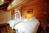 Twin bedroom